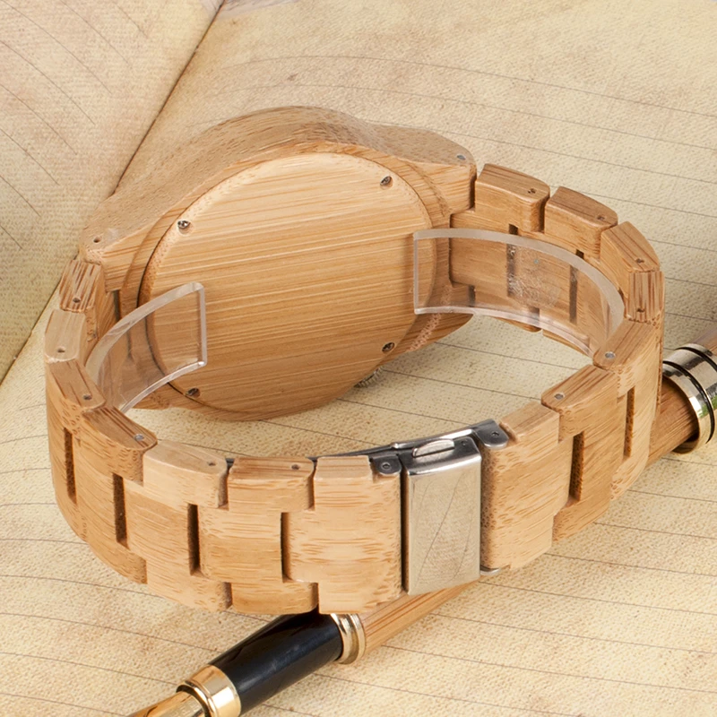 Montre en bois naturel de bambou, bracelet ajustable écologique